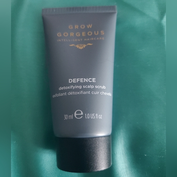 NEW** GROW GORGEOUS Defence Detoxifying Scalp Scrub 30ml/ 1oz - Picture 2 of 5
